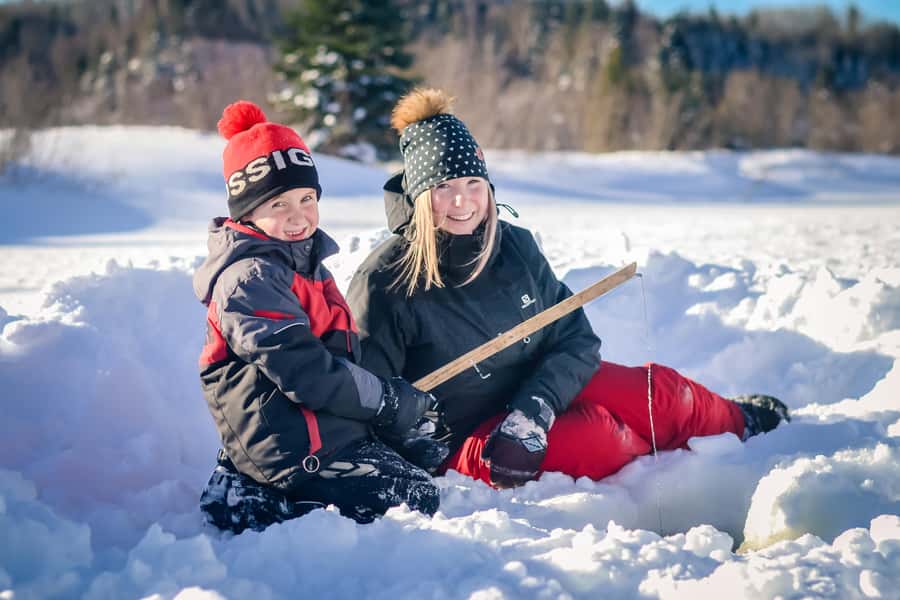 15 min. Tadoussac : Family-Friendly Ice Fishing Experience - Price and value: what $27 really buys you