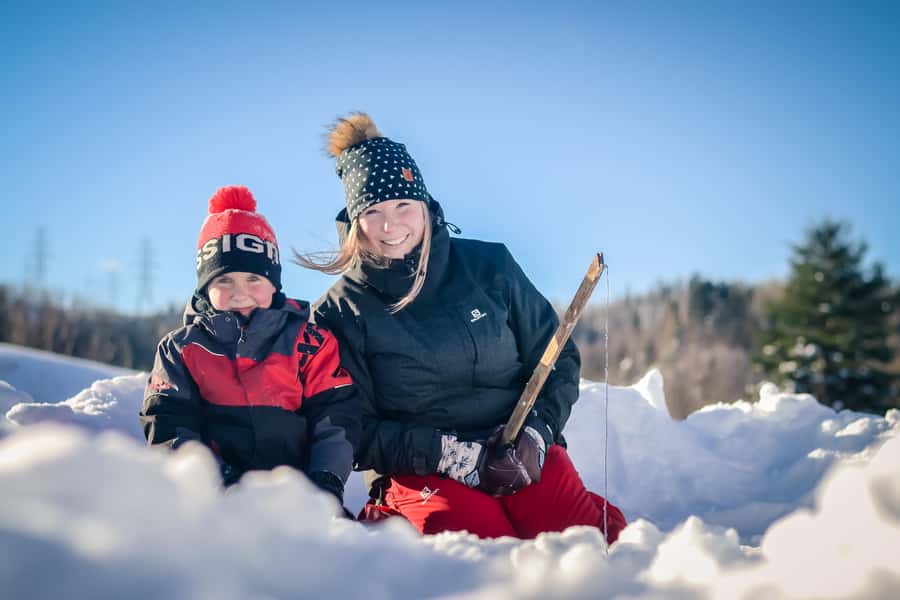 15 min. Tadoussac : Family-Friendly Ice Fishing Experience - Should you book 15 min Tadoussac ice fishing with Ferme 5 etoiles?