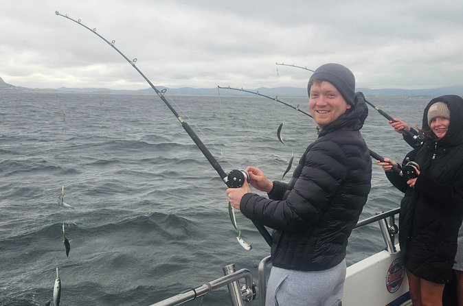 3 Hour Fishing or Sightseeing Charter - Timing: 8:30 am start and the appeal of evening departures