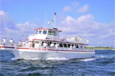 4-Hour Day or Night-Time Reef Bottom Fishing Charter in Fort Lauderdale - Millionaires Row Cruise: The Ride That Makes Waiting Worth It