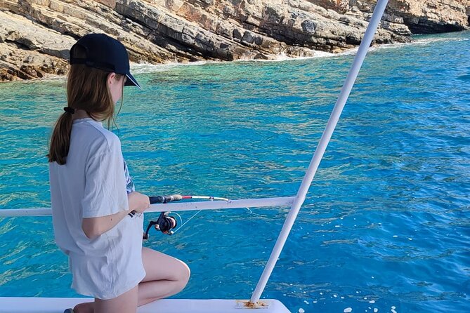 4 Hour Fishing and Swimming Boat Experience in Schisma Eloundas - Spinalonga stop: salt pans, a leper-colony chapter, and big views