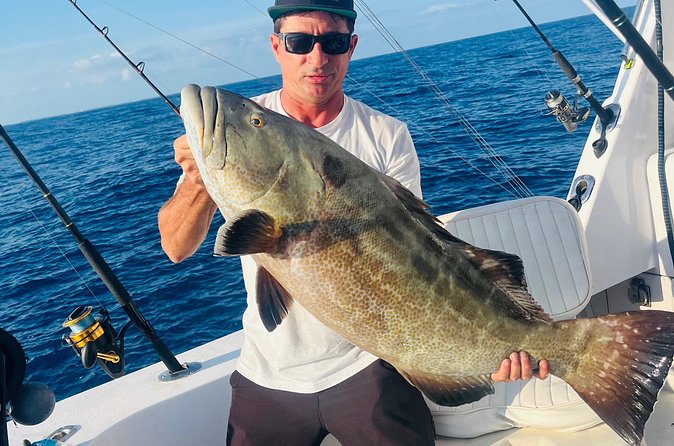 4 hours Private Fishing Charters in Key West 40 Ft Irish Cowboy - Price and value: is $950 per group worth it?