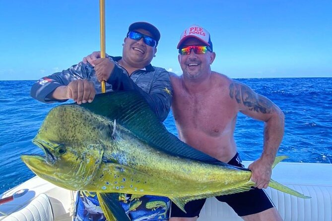 6 Hour Private Fishing Tour in Puerto Aventuras Riviera Maya - Crew energy: hard-working fishing days and flexible safety decisions