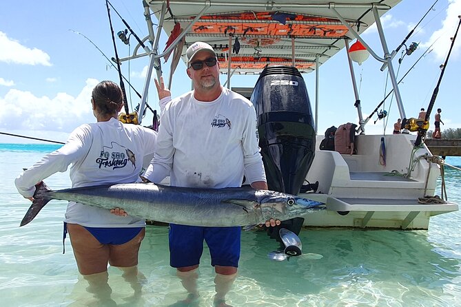 A Day of Big Game Fishing in a small group - The day’s flow: lagoon views, open sea, and changing tactics