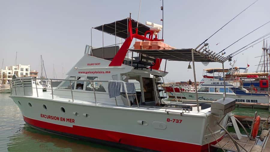 Agadir: Boat Tour with Lunch, Fishing & Jetski - Fishing Stop: How the Experts Help You Actually Fish