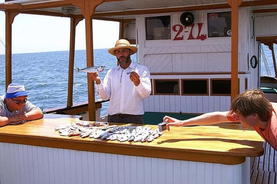 Agadir: Boat Trip with Fishing, Swimming, and BBQ Lunch - FAQ