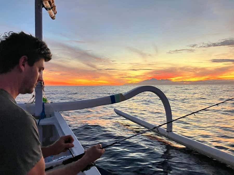 Amed: Private Sunrise Fishing & Catch-and-Cook Experience - The long free window in Amed: plan your day, not just the sea