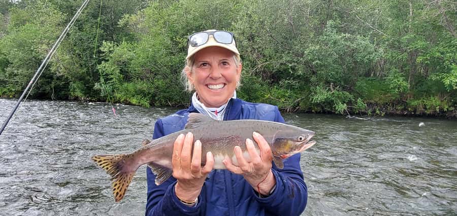 Anchorage: Full-day guided salmon fishing with Hotel Pickup - Getting the casting basics right in real water
