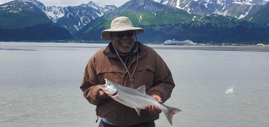 Anchorage: Full-day guided salmon fishing with Hotel Pickup - Where you’ll fish: Southcentral streams and how success can vary