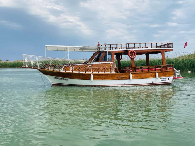 Antalya: Exclusive Mini Group Fishing Tour - Catch & Grill - Catch, clean, and grill: the sea-to-table moment on board