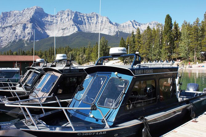 Banff Fishing on Lake Minnewanka - Stop 1 at Lake Minnewanka: how the day unfolds on the water