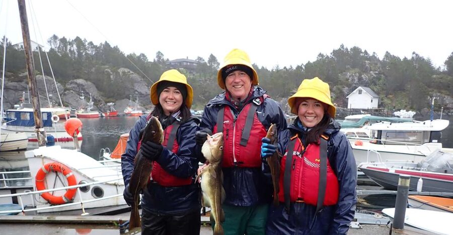 Bergen: Guided Fishing Tour with Outdoor Cooking - From Bergen to Syltøy: the countryside reset you feel in your bones
