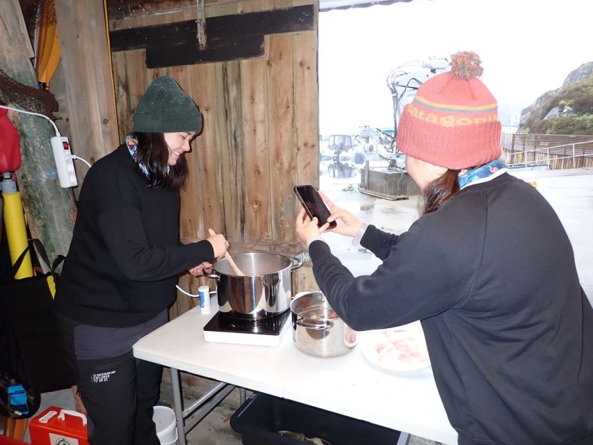Bergen: Guided Fishing Tour with Outdoor Cooking - The sea house cook-up: turning your catch into shared food