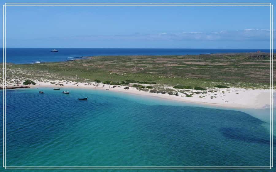 Boa Vista: Motoryacht Trip with Fishing, Snorkel, Beach BBQ - Who this tour fits best (and who should skip it)