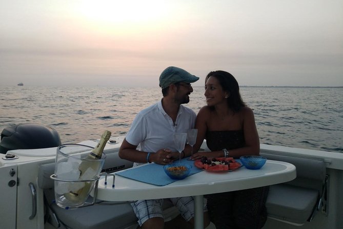 Boat and fishing trips in the Cadiz bay - Private boat time in Cádiz Bay: what you’re really paying for