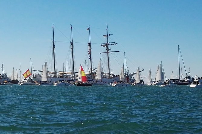 Boat and fishing trips in the Cadiz bay - Lunch onboard plus snacks and drinks: the comfort factor you’ll feel