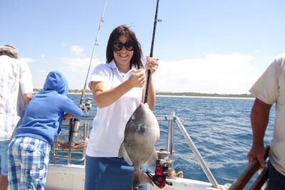 Bottom Fishing Activity from Quarteira - The departure morning: safety, a quick lesson, then you fish