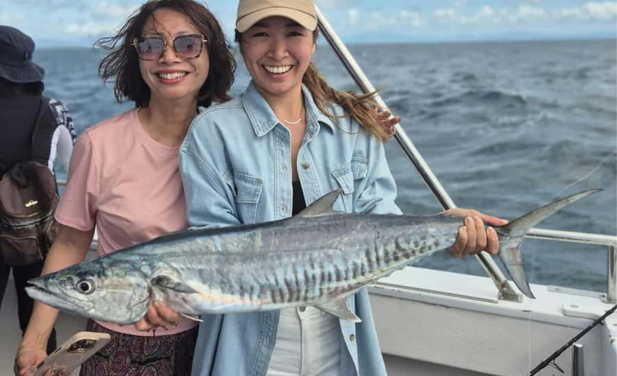 Cairns: Great Barrier Reef Fishing Charter with Lunch - Timing and logistics: the early check-in is real