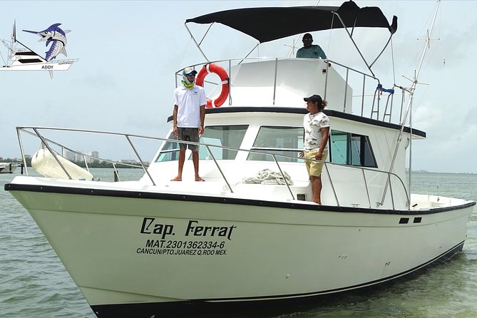 Cancun fishing charter if you don't fish you don't pay 46ft yacht 12pax 25P14 - The 4-hour flow on the water (and what it feels like)