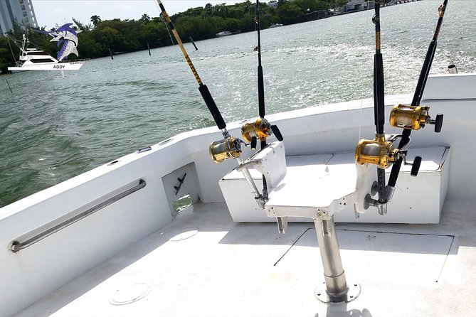 Cancun fishing charter if you don't fish you don't pay 46ft yacht 12pax 25P14 - Price and add-ons: what $1,090 really means per person