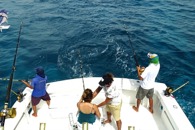 Cancun fishing charter if you don't fish you don't pay 46ft yacht 12pax 25P14 - Who this charter is best for