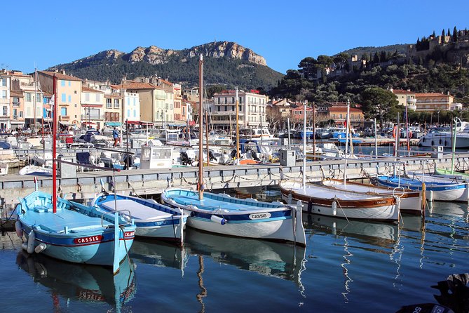 Cassis ancient fishing port, Calanques & spectacular Cap Canaille private tour - Cassis, Calanques, and Cap Canaille: Why This One-Day Combo Works