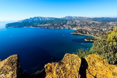 Cassis ancient fishing port, Calanques & spectacular Cap Canaille private tour - Private Hotel Pickup in Marseille and Beyond (Plus a Smooth Start)