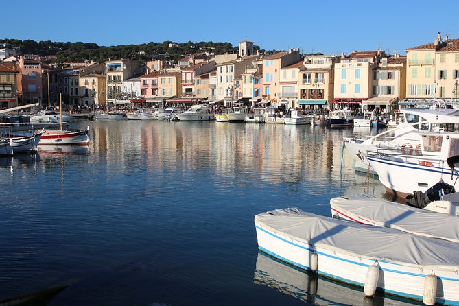 Cassis ancient fishing port, Calanques & spectacular Cap Canaille private tour - Domaine du Bagnol Wine Tasting: A Provenance Pause in the Hills