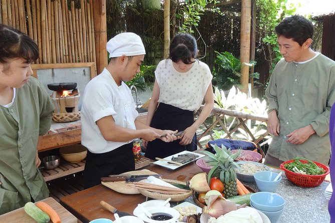 Cooking Class , Local Market , Basket Boat And CRABS FISHING - Should you book it?