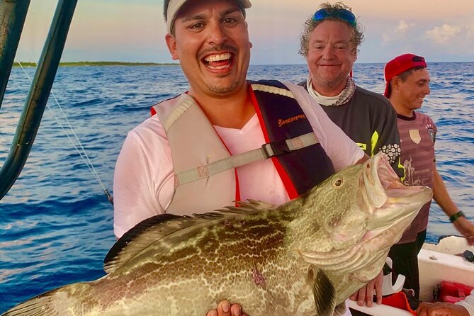 Costa Maya Sport Fishing - Price and value: $350 for up to 5 people