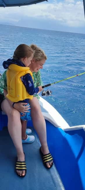 Crete: Boat Cruise with Fishing, Swimming, Lunch, and Drinks - Heraklion to Elounda: how the 5.5-hour day is paced
