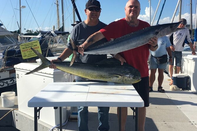 Deep Sea Shared Fishing Charter in Honolulu - Crew Energy: When the Captain Puts You on Fish