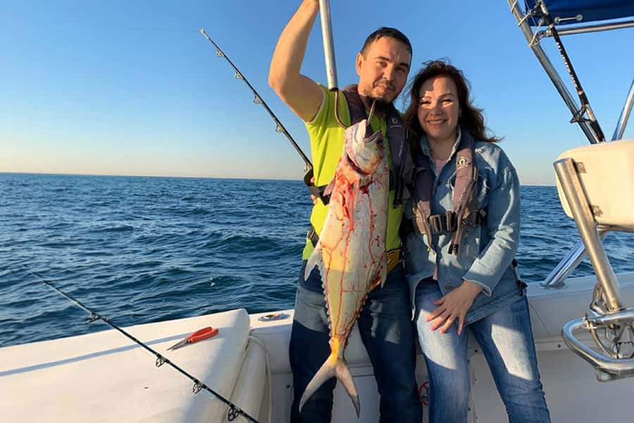Dubai: 4-Hour Deep Sea Fishing, Trolling, Casting - The 4-hour fishing rhythm: trolling, casting, and bottom fishing