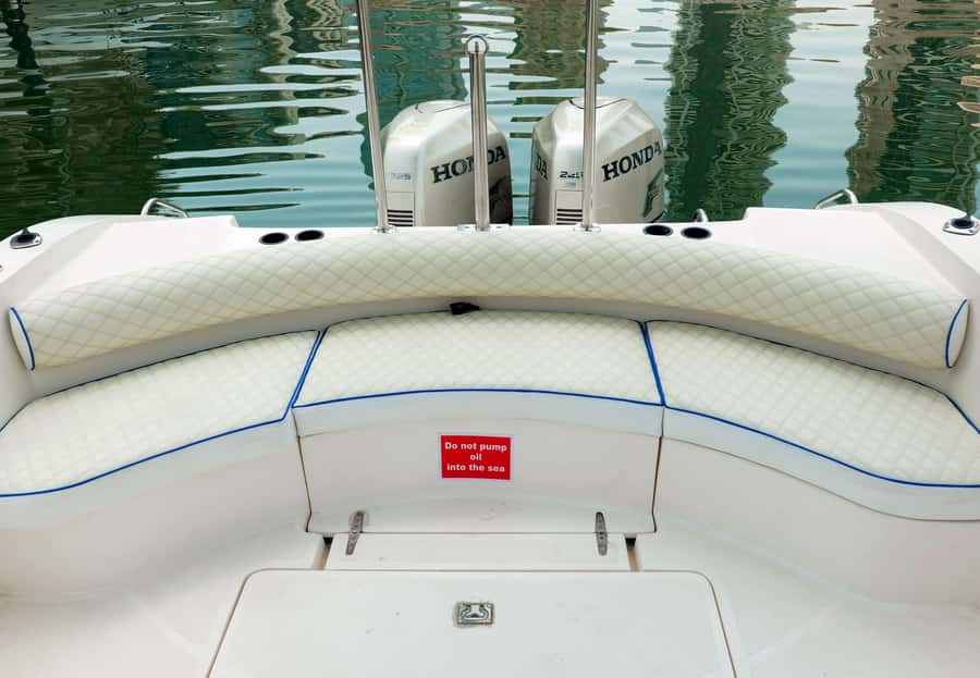 Dubai: Fishing Trip with Equipment and Crew - A 5-Hour Marina Fishing Break in Dubai