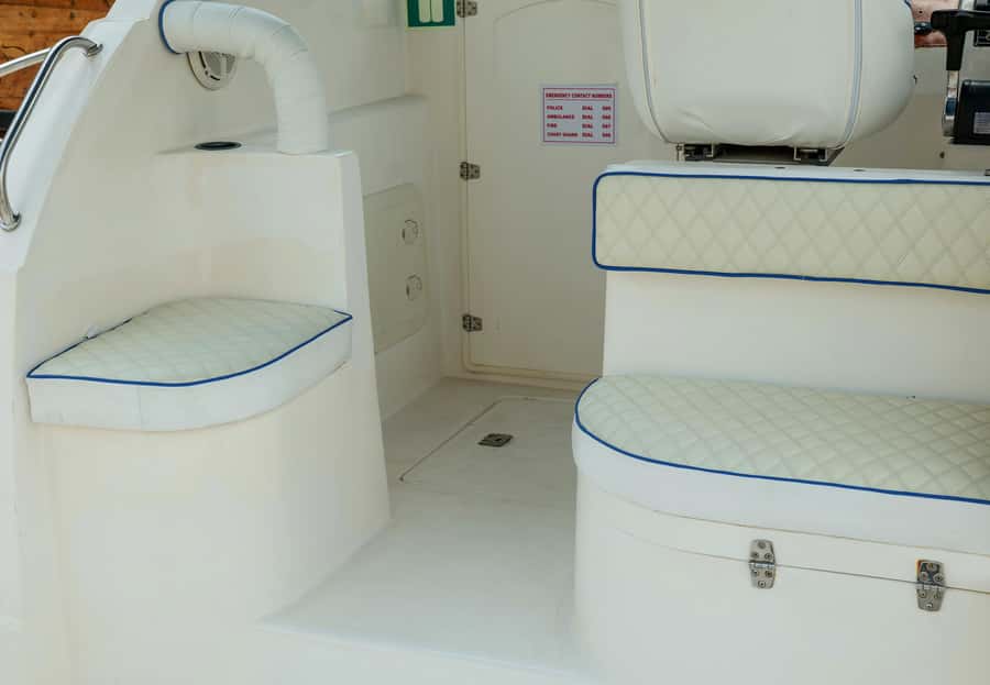 Dubai: Fishing Trip with Equipment and Crew - The Crew: Why Guidance Is the Real Luxury