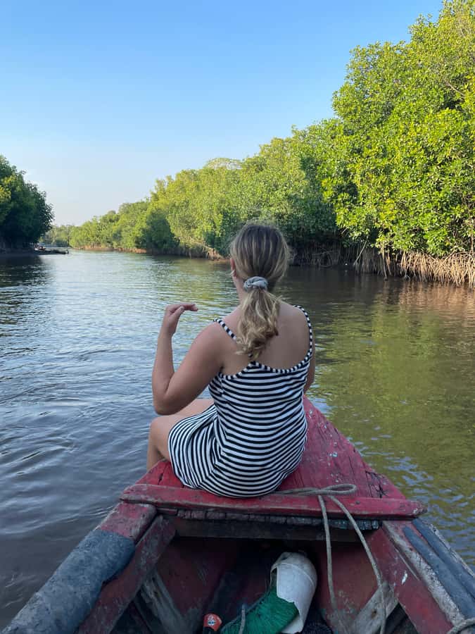 El Paredón: Mangrove Boat Tour with Optional Fishing - The 90-minute boat ride: choosing 8:00 AM vs 4:00 PM