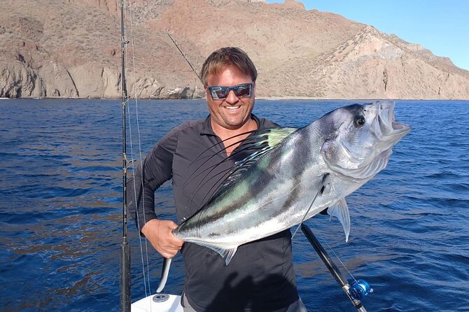 Enjoy the sport fishing paradise in Loreto, BCS - Price and value for a private trip up to 3 people