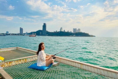 Exclusive Squid Fishing on Chic Floating Café from Pattaya - From Bali Hai Pier: your speedboat timing and what it means