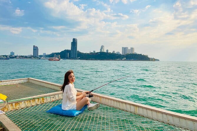 Exclusive Squid Fishing on Chic Floating Café from Pattaya - From Bali Hai Pier: your speedboat timing and what it means