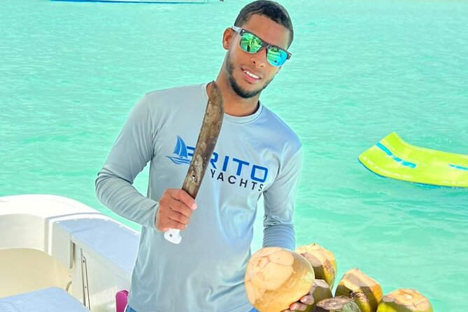 Fishing And Eating Straight From The Sea ( SAONA ISLAND AND PALMILLA) - Getting the timing right: what an 8-hour day feels like