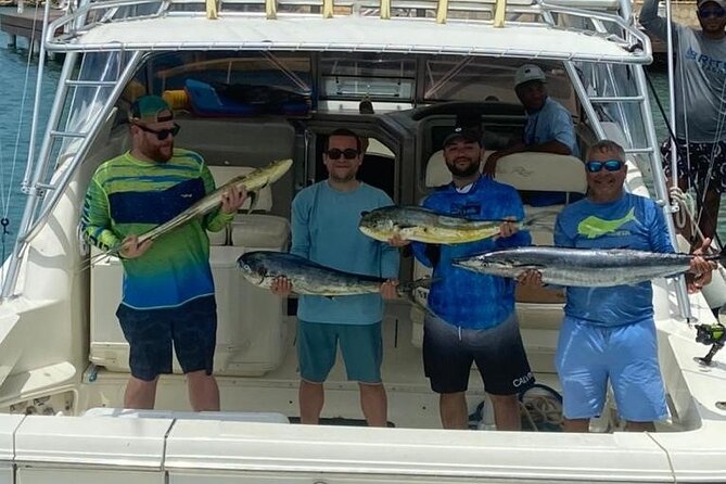 Fishing And Eating Straight From The Sea ( SAONA ISLAND AND PALMILLA) - Who this Saona and Palmilla yacht day is for