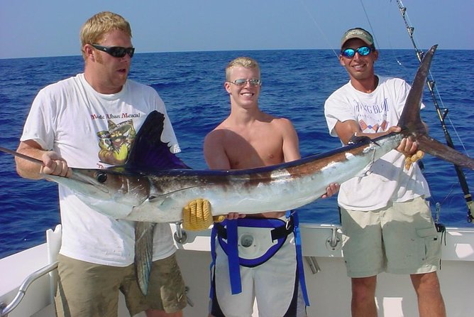 Fishing Charter 6 Hours - Who’s running the boat: crew professionalism and real names