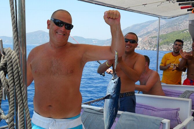 Fishing Experience in Belek with Breakfast and Lunch - Price and Value: Is $86.73 Fair for a Belek Fishing Half-Day?