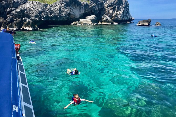 Fishing & Snorkeling experience - Snorkelling on the coral reef: less gear hassle, more looking time