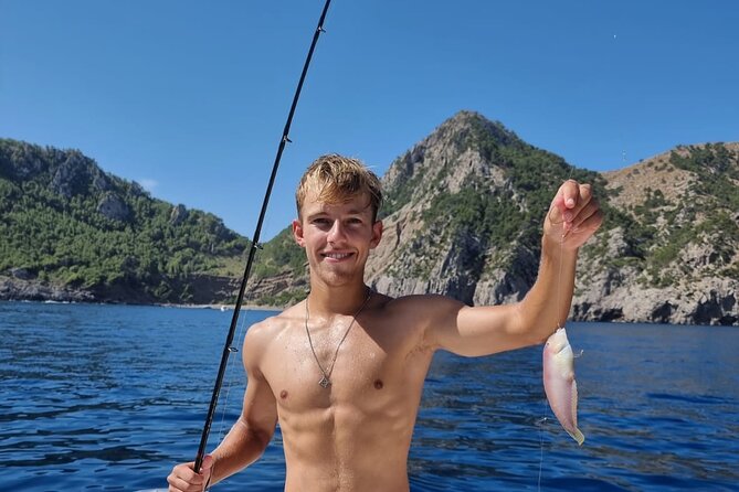 Fishing Trips in Mallorca with Captain Martin - Rodman 14 metros: what’s included so you can fish fast