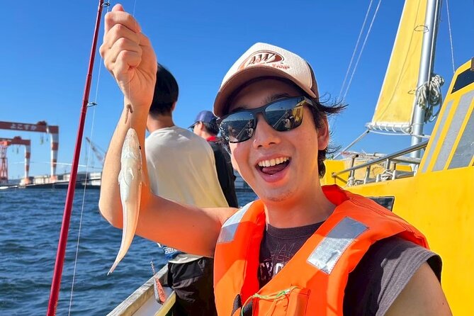 Fishing with Mt. Fuji Views and Japanese Home Cooking Experience - Returning to Shore: Clean, Cook, and Eat What You Caught