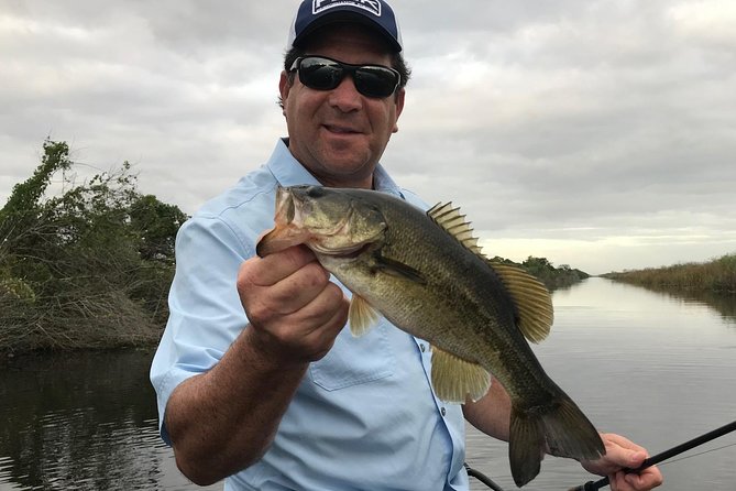 Florida Everglades Fishing Charter Near Fort Lauderdale - Guides make the difference: Kirk, Bill, and Wayne on the water