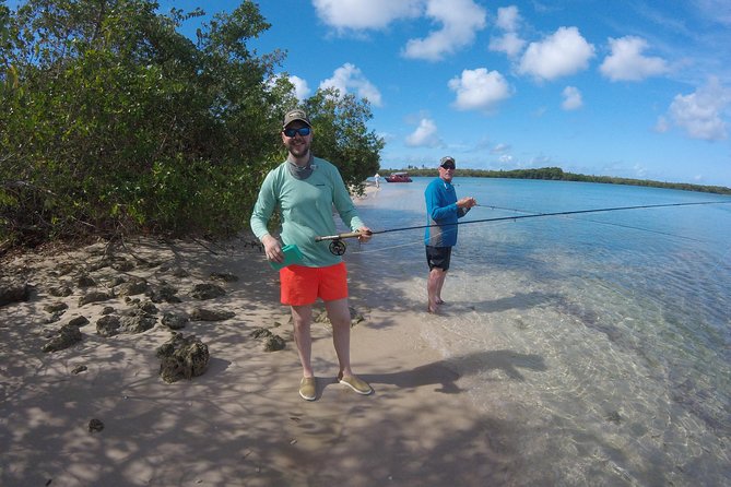 Fly Fishing Tour - The boat experience: casting comfort and staying hydrated
