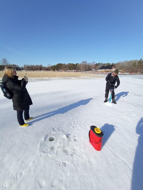 From Helsinki: Bodom Lake Ice Fishing with Food & Drinks - What You’ll Eat and Drink (Including Vegetarian Option)