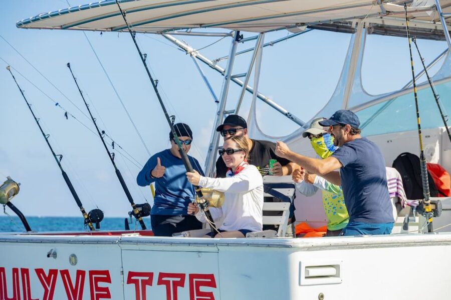 From Punta Cana: Deep Sea Fishing Tour by Boat with Drinks - Drinks, Deck Time, and the Sea-Sickness Reality Check